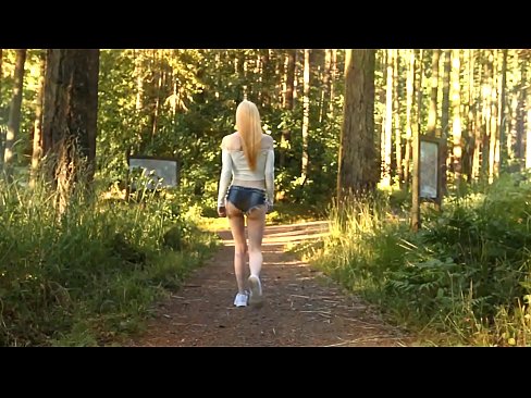 ❤️ Moaie frou beweecht stadich, net neaken video ❌ Anale fideo op fy.teenactivewear.ru